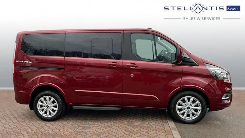Red Used 2022 Ford Tourneo Custom Titanium Van | £21,995 (Super price) - Image 1/4