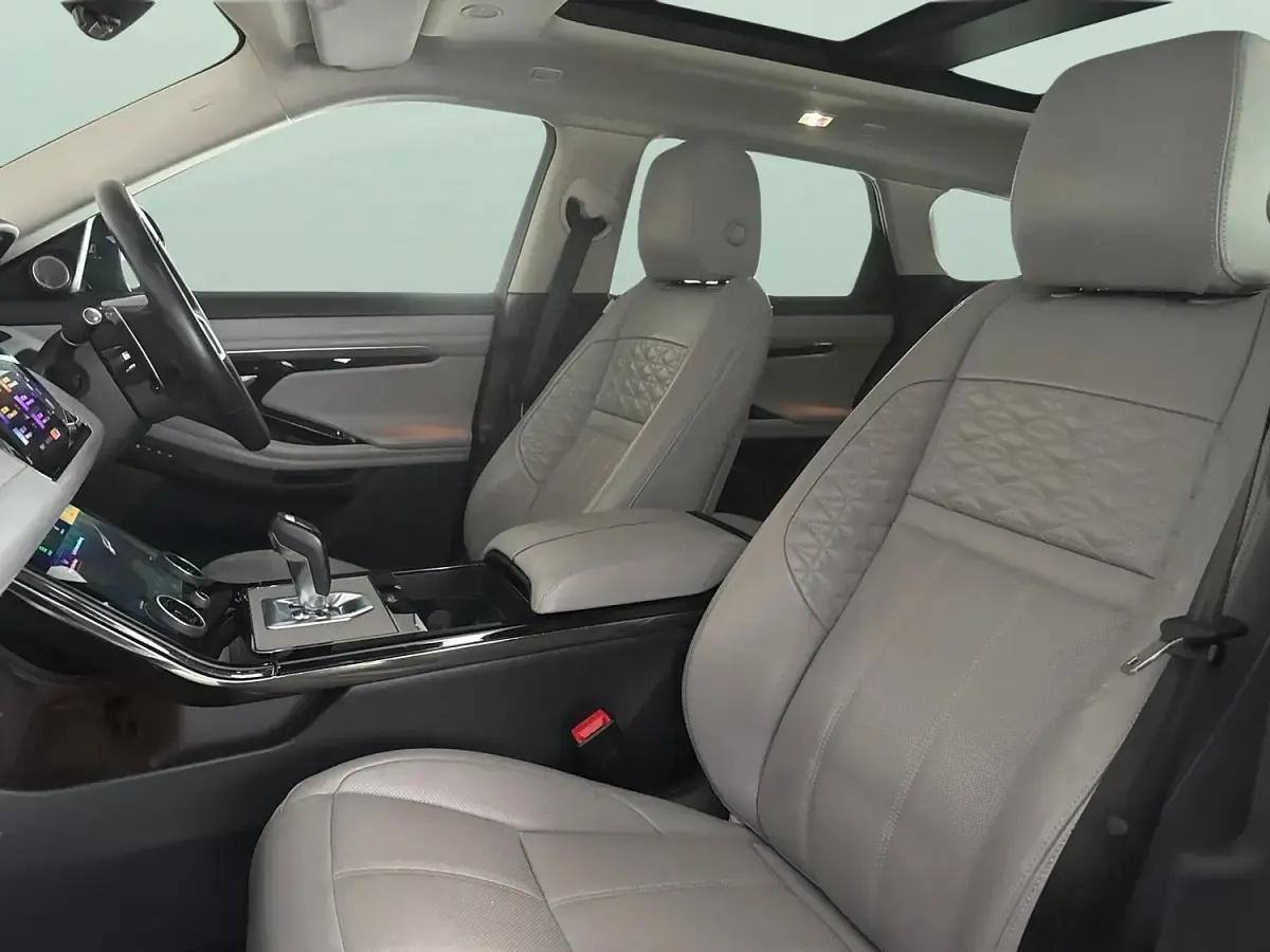 Used Land Rover Range Rover evoque Autobiography 309 HP (227 kW) 2022 Silver SUV