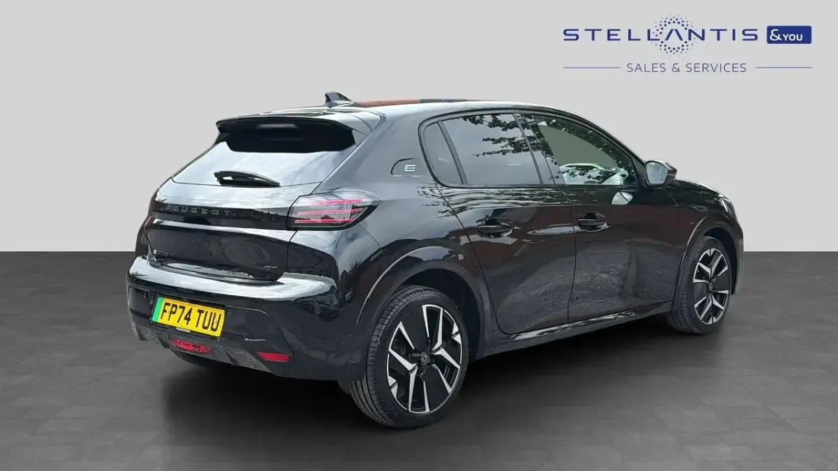 Used Peugeot e-208 GT 113 kW (154 HP) 2024 Black Hatchback