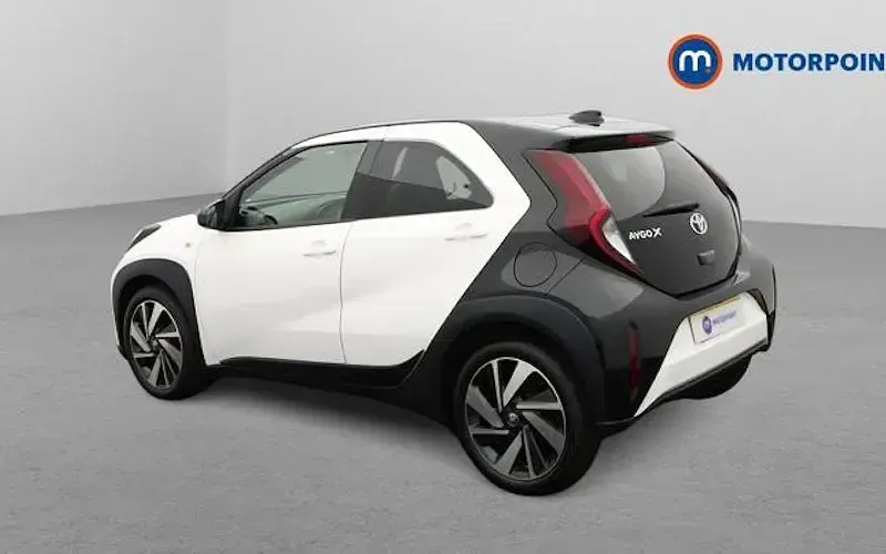 Used Toyota Aygo X 72 HP (52 kW) 2023 SUV
