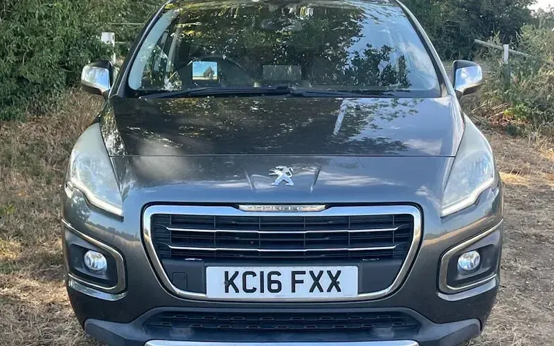 Used Peugeot 3008 Allure 120 HP (88 kW) 2016 Estate