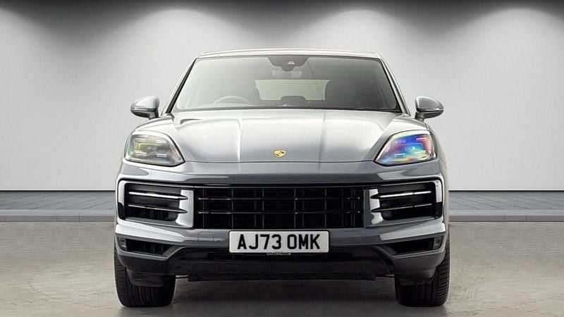 Used Porsche Cayenne 354 HP (260 kW) 2024 Grey SUV