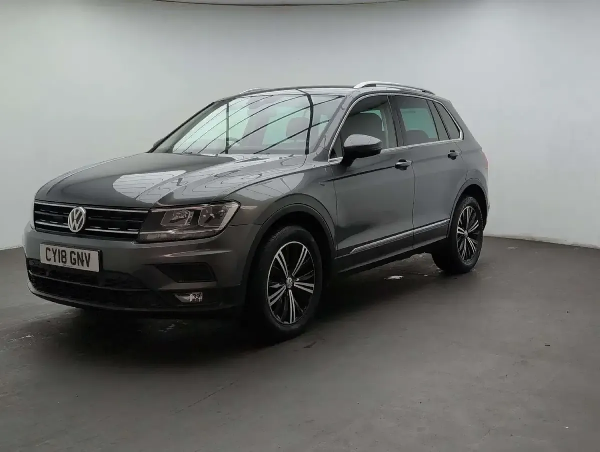 Used VW Tiguan SE 147 HP (108 kW) 2018 Grey SUV