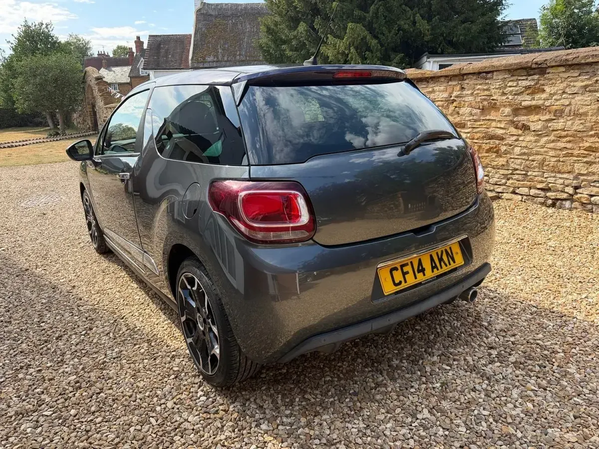 Used Citroën DS3 91 HP (66 kW) 2014 Grey Hatchback