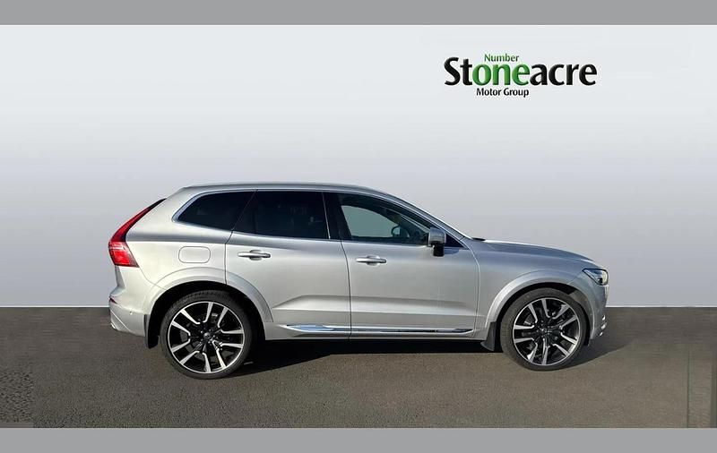 Used Volvo XC60 Inscription 247 HP (181 kW) 2020 Silver SUV