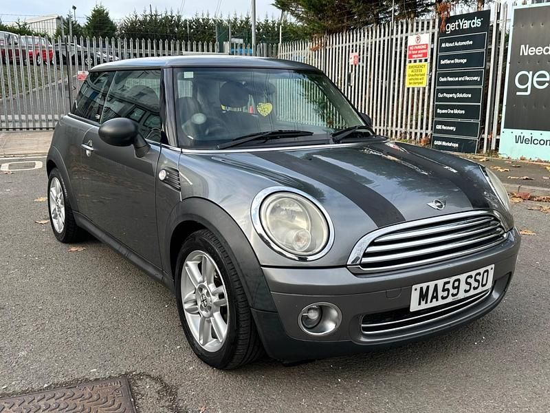 Grey Used 2009 Mini ONE Hatch Hatchback | £1,000 (Fair price) - Image 1/4