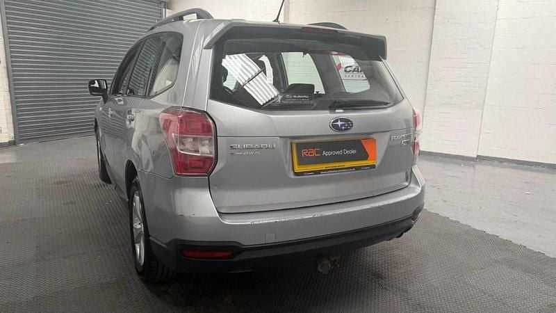 Used Subaru Forester 150 HP (110 kW) 2014 Silver SUV
