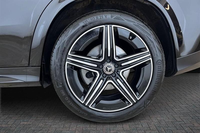 Used Mercedes GLE450 AMG Urban 367 HP (269 kW) 2025 Obsidian black Estate