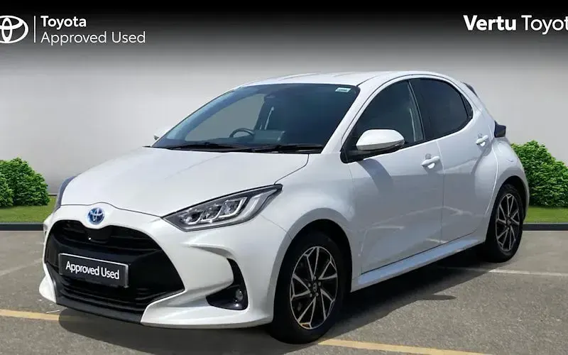 Used Toyota Yaris Design 116 HP (85 kW) 2026 Hatchback