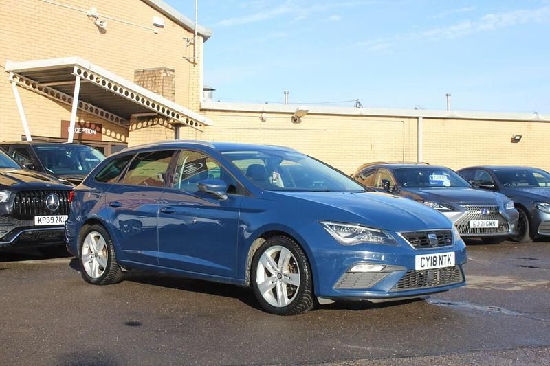 Blue Used 2018 Seat Leon FR Estate | £5,885 (Good price) - Image 1/4