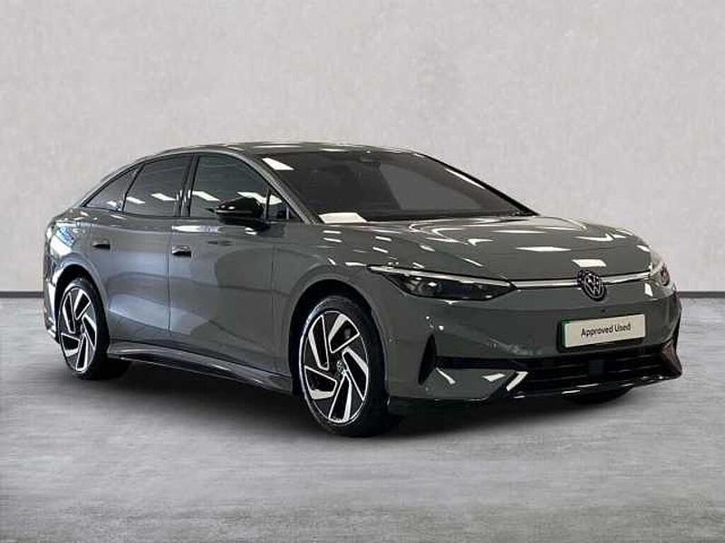 Grey Used 2024 VW ID.7 Pro Sedan | £31,381 (Fair price) - Image 1/4