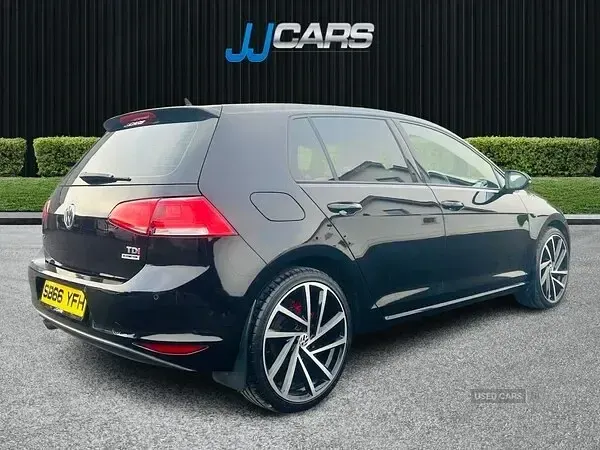 Used VW Golf VII Edition 110 HP (80 kW) 2017 Black Hatchback