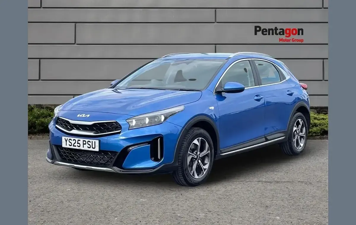 Usado Kia XCeed 138 CV (101 kW) 2025 Azul SUV