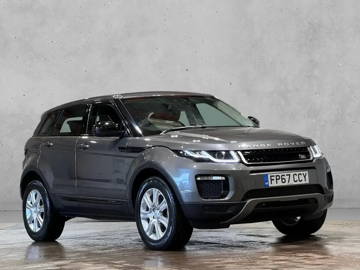 Used Land Rover Range Rover evoque SE 2017 Grey Estate