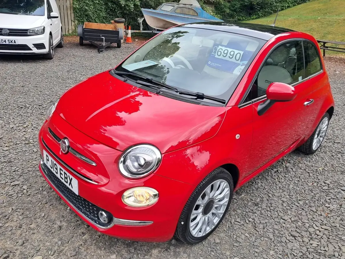 Used Fiat 500 Lounge 2019 Red Hatchback