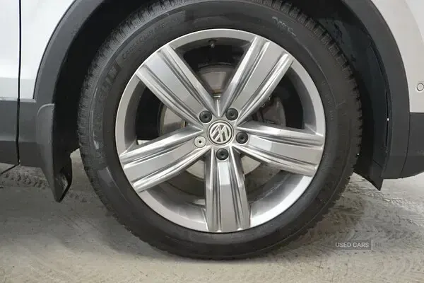 Used VW Tiguan Match 150 HP (110 kW) 2019 Silver SUV