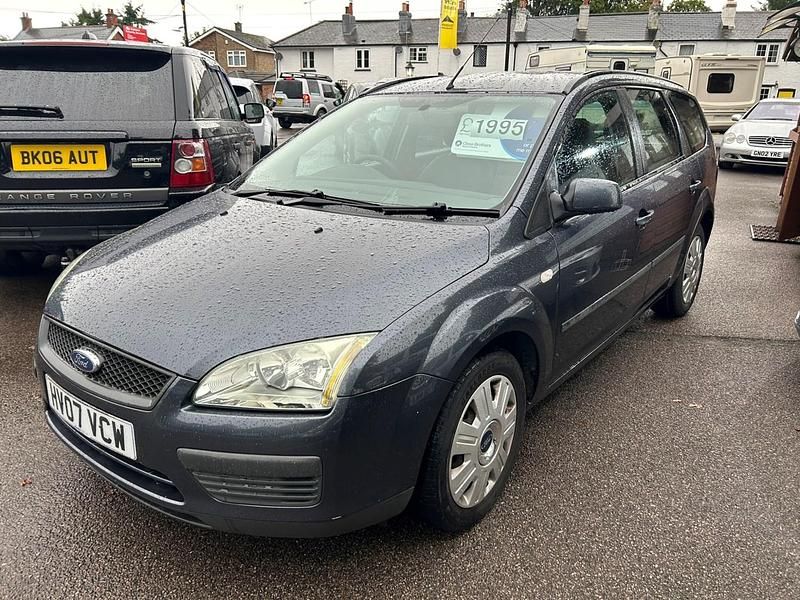 Grey Used 2007 Ford Focus Estate | £1,995 (A bit pricey) - Image 1/4