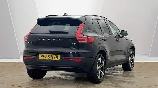 Used Volvo XC40 Plus 161 HP (118 kW) 2025 SUV