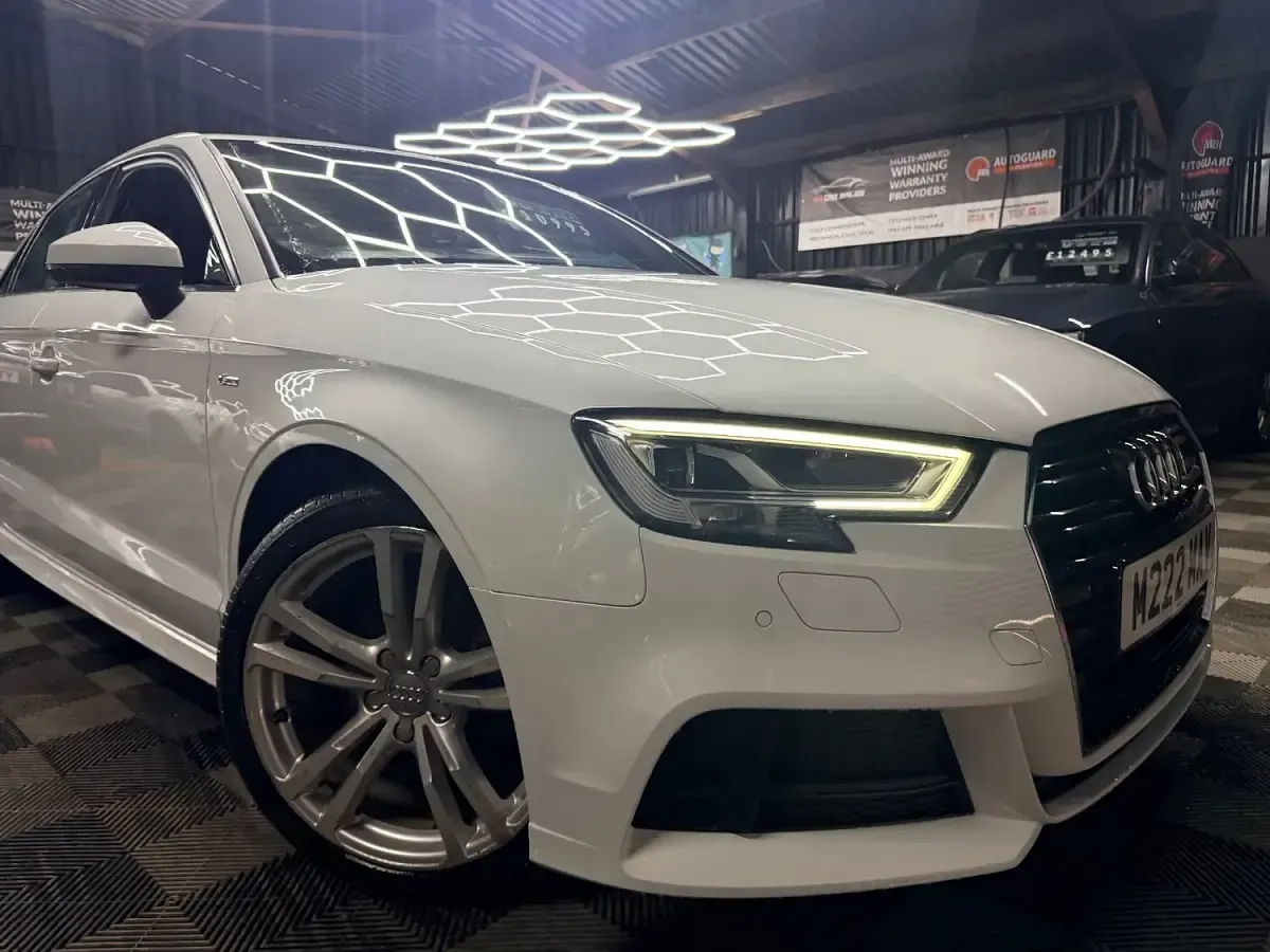 Used Audi A3 S-Line 110 HP (80 kW) 2016 White Sedan