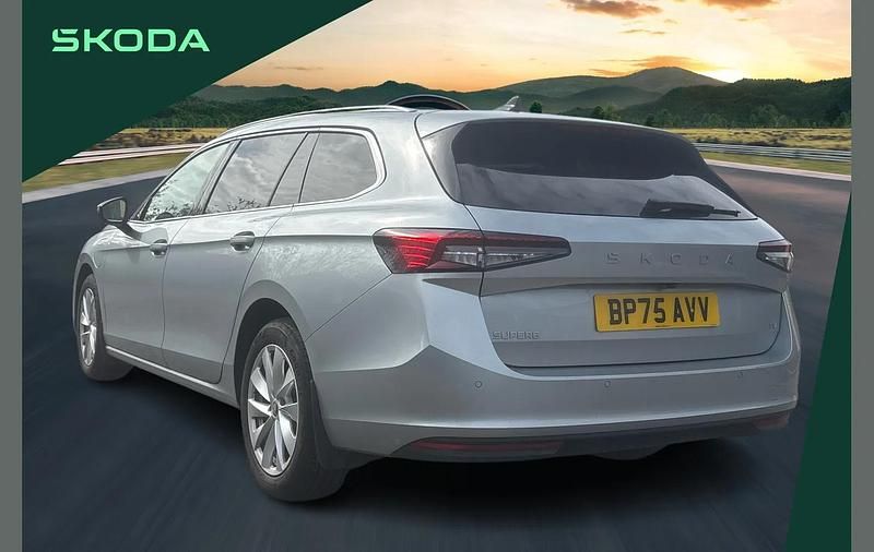 Used Skoda Superb SE Technology 200 HP (147 kW) 2025 Silver Estate