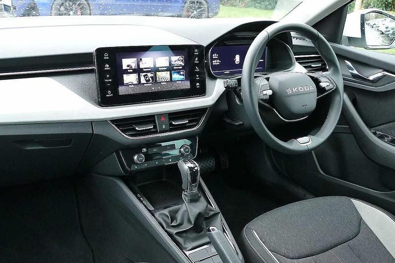 Used Skoda Scala SE L 150 HP (110 kW) 2025 White Hatchback