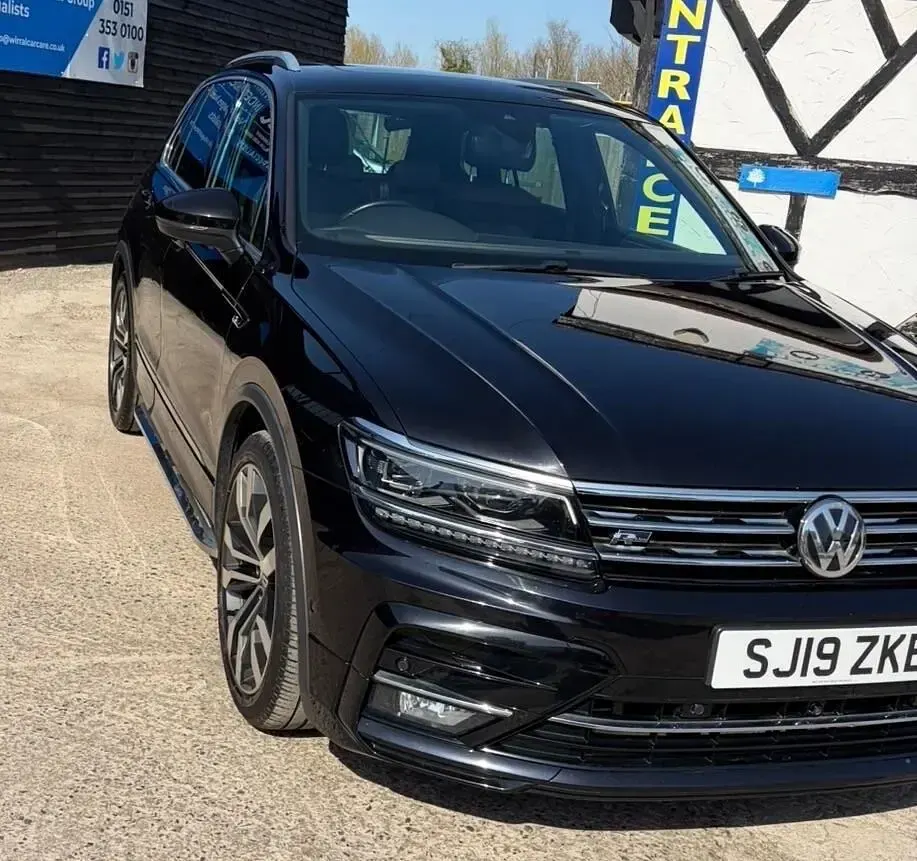 Usado VW Tiguan R-line 150 HP (110 kW) 2019 Preto SUV