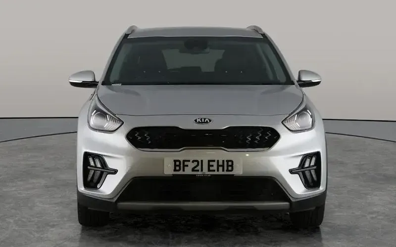 Used Kia Niro 141 HP (103 kW) 2021 Silver SUV
