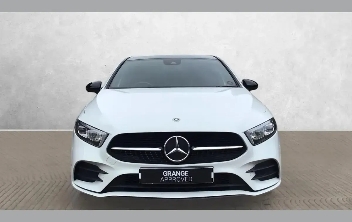 Used Mercedes A200 Exclusive 150 HP (110 kW) 2021 White Hatchback