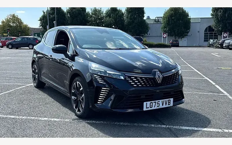 Used Renault Clio Techno 143 HP (105 kW) 2026 Hatchback