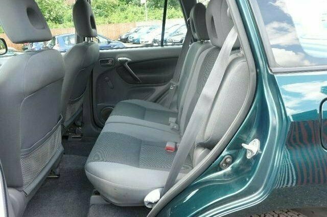 Used Toyota RAV4 147 HP (108 kW) 2002 SUV