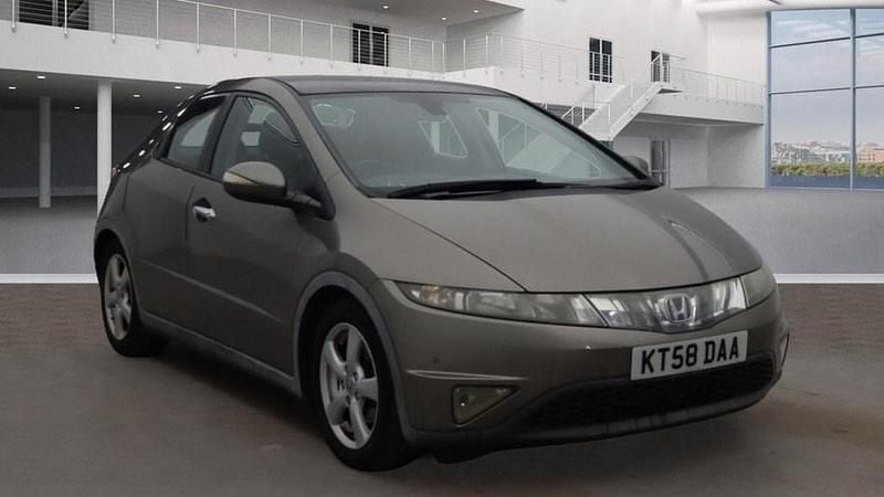 Grey Used 2008 Honda Civic ES Hatchback | £3,990 (Fair price) - Image 1/4