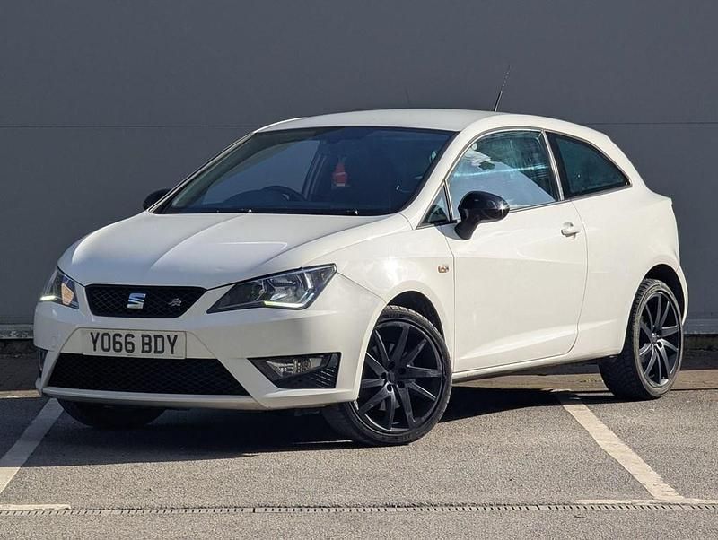 Used Seat Ibiza FR Sport 90 HP (66 kW) 2017 White Coupe