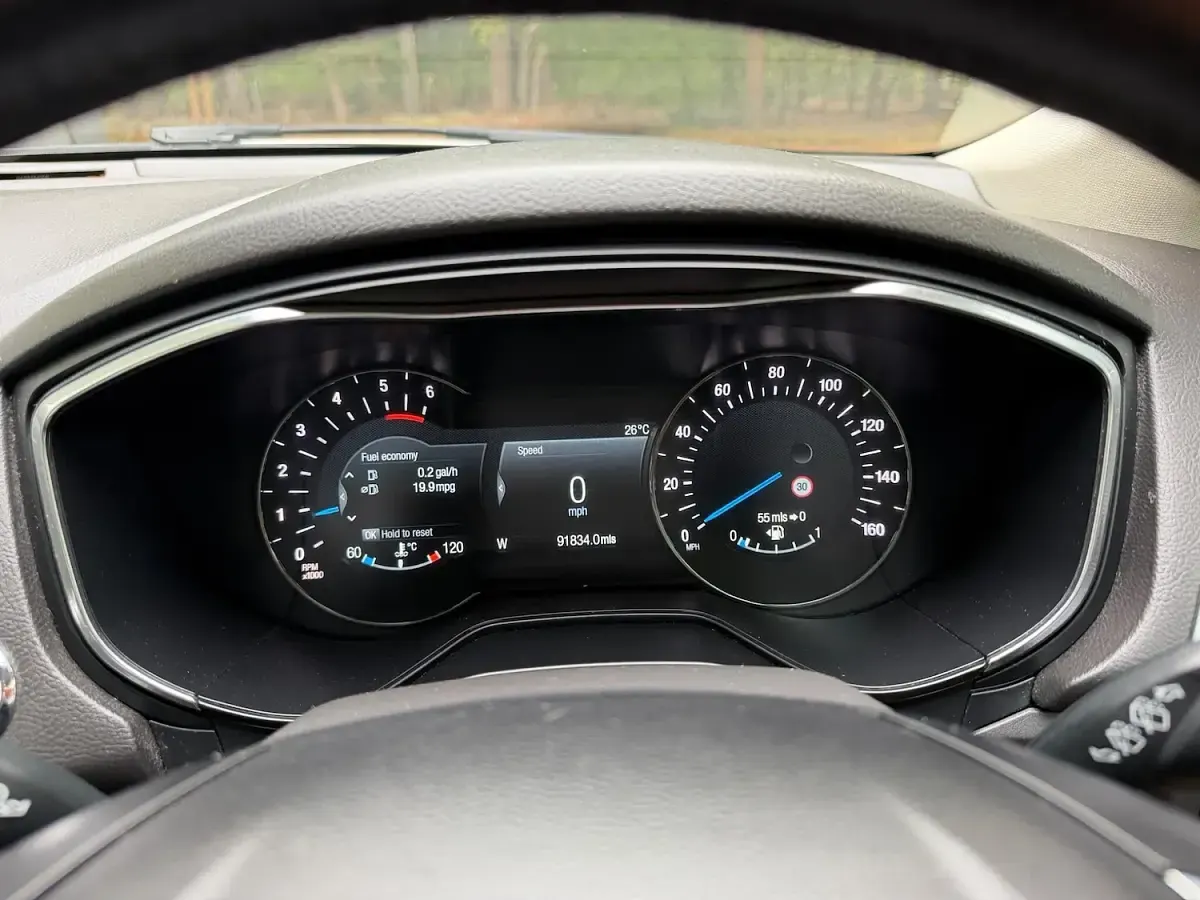 Used Ford Mondeo Titanium 150 HP (110 kW) 2018 Silver Hatchback