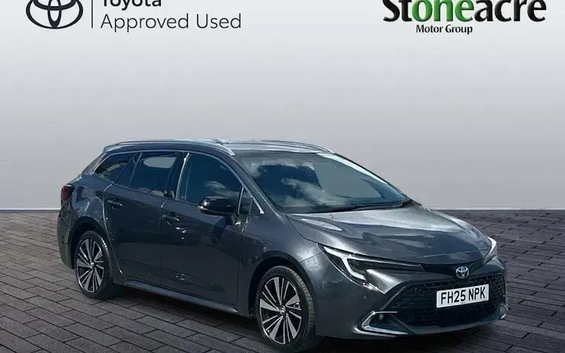 Used Toyota Corolla Design 140 HP (102 kW) 2026 Estate