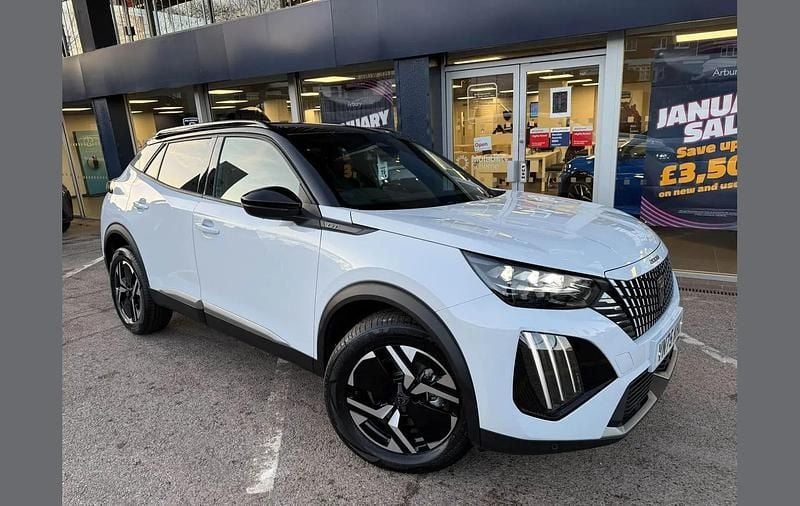 White New 2025 Peugeot 2008 GTi SUV | £23,540 (Super price) - Image 1/2