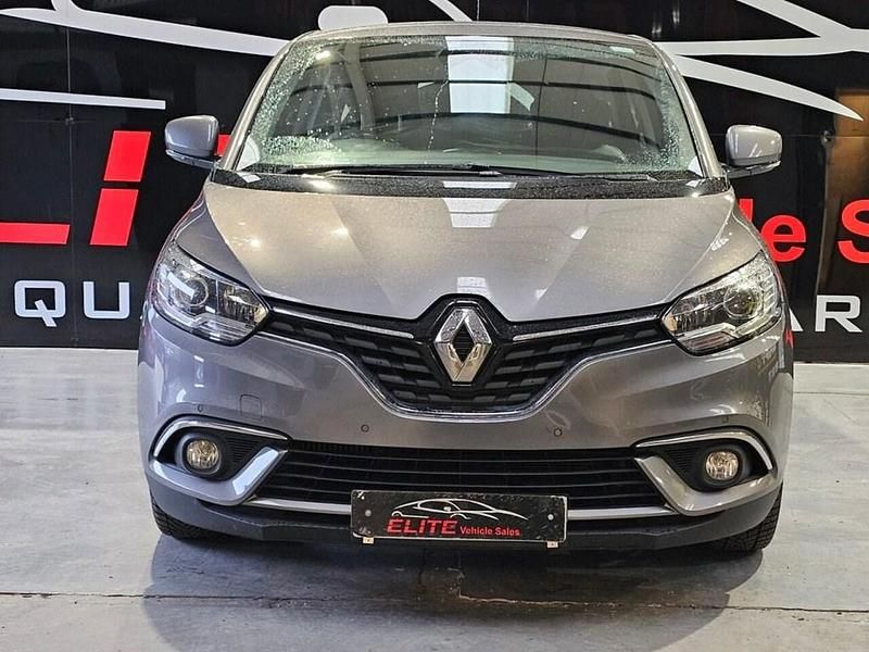 Used Renault Scénic IV Dynamique 110 HP (80 kW) 2018 Grey MPV