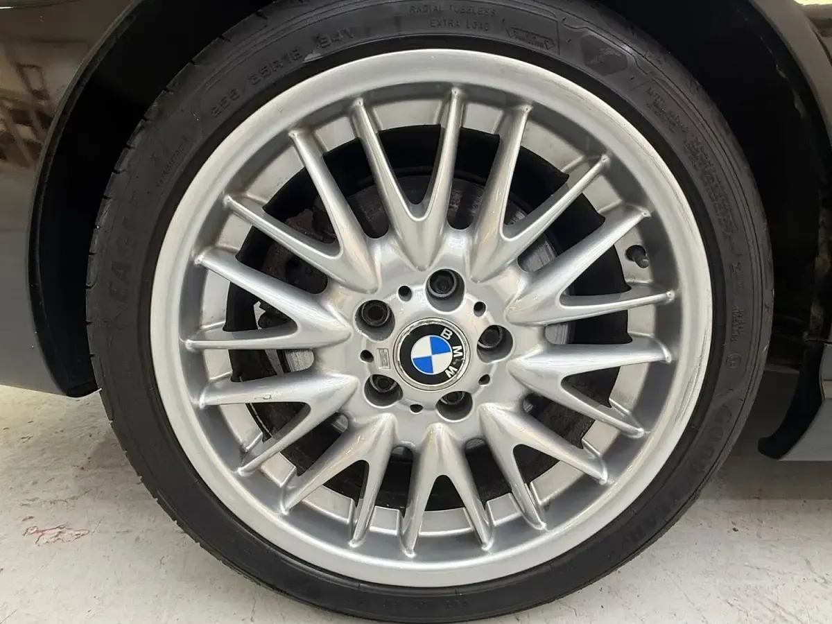 Used BMW 330 Sport Line 181 HP (133 kW) 2003 Black Sedan