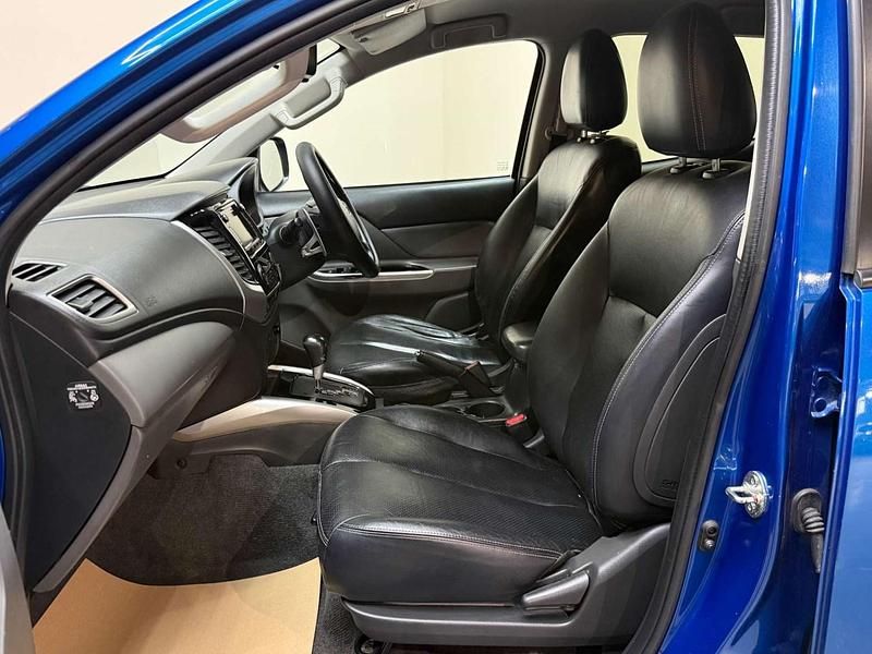 Used Mitsubishi L200 Warrior 181 HP (133 kW) 2017 Blue Pickup