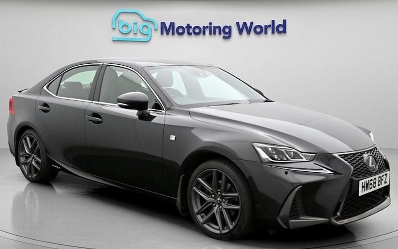 Used Lexus IS300h Sport Line 223 HP (164 kW) 2019 Sedan