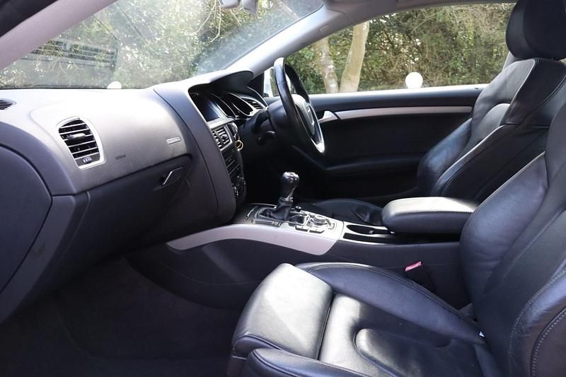 Used Audi A5 Sport 2011 Silver Coupe