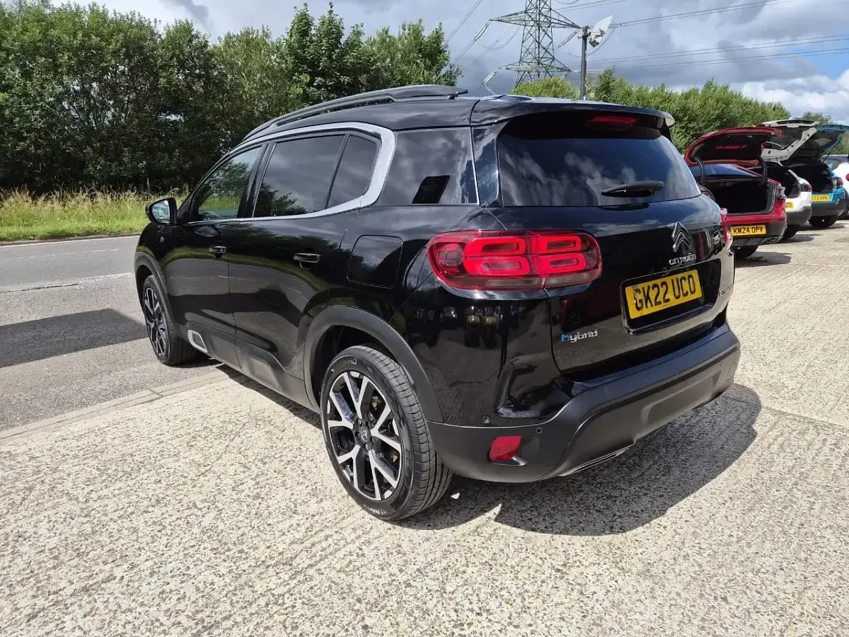 Used Citroën C5 Aircross Shine 222 HP (163 kW) 2022 Black SUV