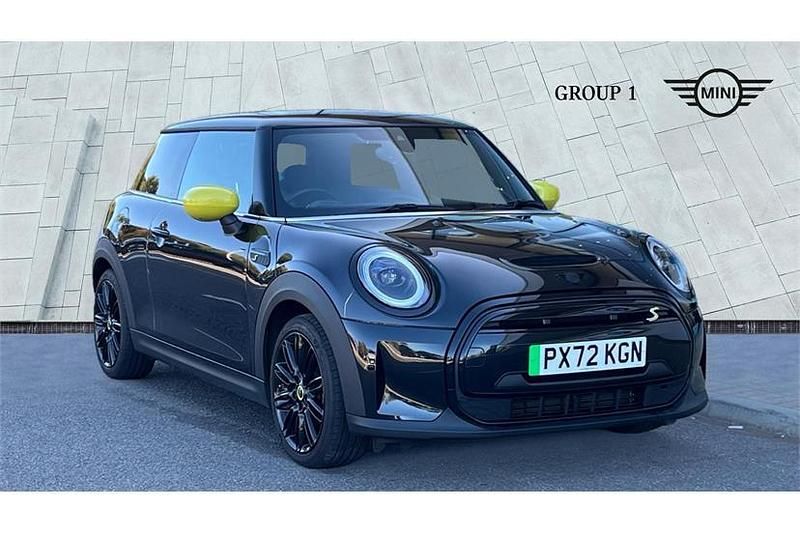 Black Used 2022 Mini Cooper S Level 2 Hatchback | £16,875 (Fair price) - Image 1/4