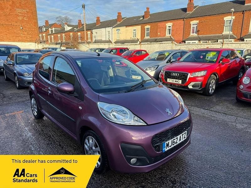 Used Peugeot 107 Active 68 HP (50 kW) 2012 Purple Hatchback