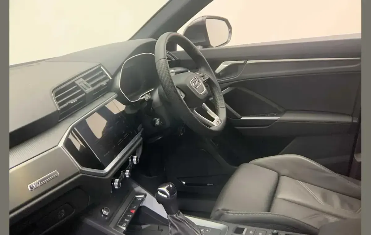 Used Audi Q3 S-Line 147 HP (108 kW) 2025 Grey SUV
