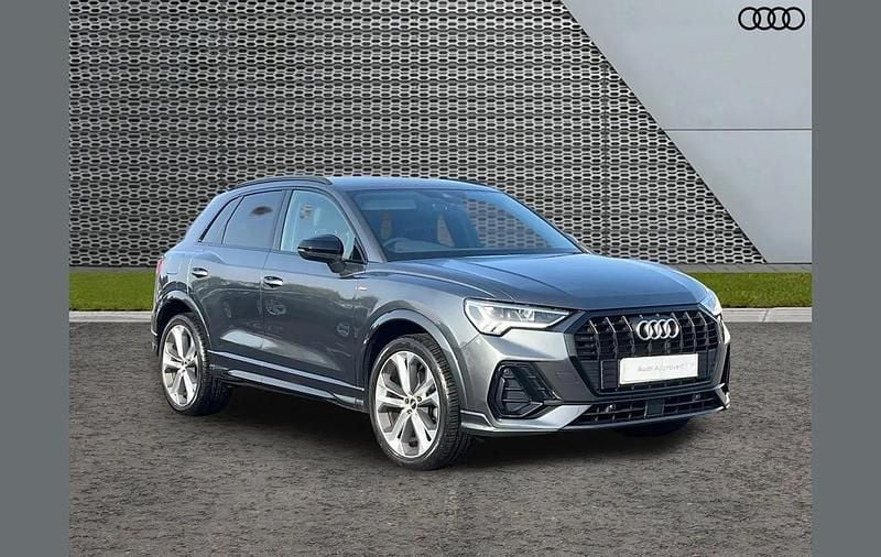Used Audi Q3 Black Edition 150 HP (110 kW) 2023 Grey SUV