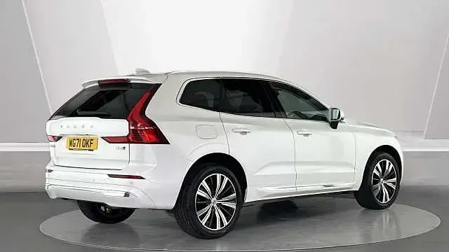 Used Volvo XC60 Inscription 194 HP (142 kW) 2022 SUV