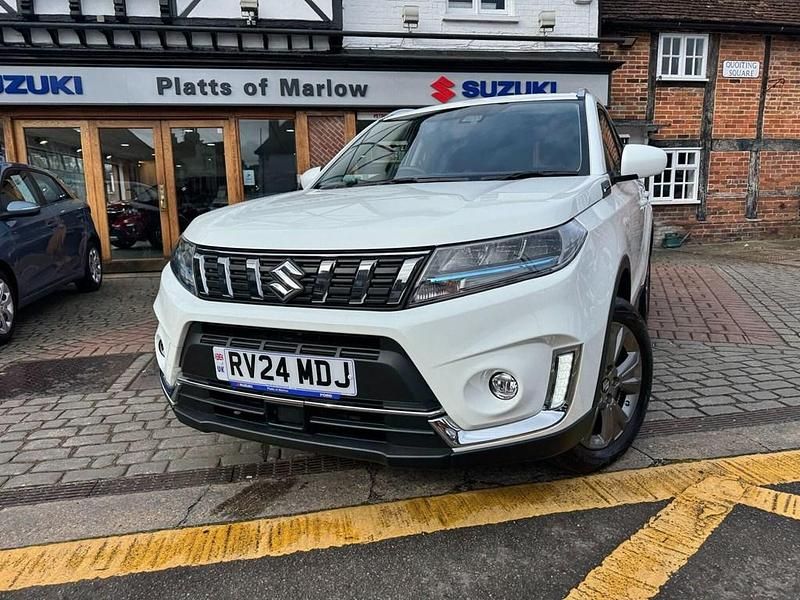 Used Suzuki Vitara SZ-T 116 HP (85 kW) 2024 White SUV