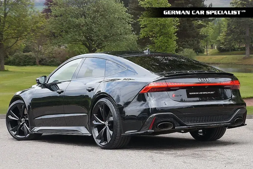 Used Audi RS7 Sportback Design 600 HP (441 kW) 2021 Mythos black Hatchback
