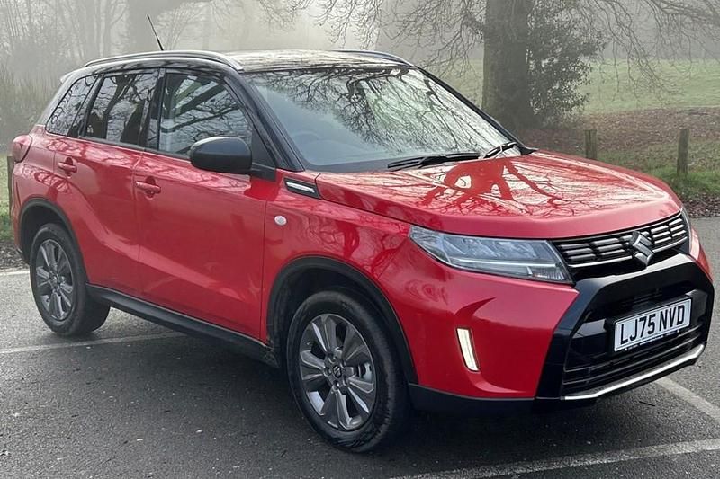Used Suzuki Vitara 129 HP (94 kW) 2025 Red SUV