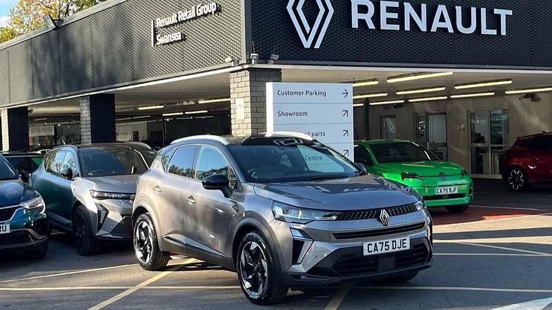 Metallic oyster grey New 2025 Renault Captur Techno SUV | £21,014 (Fair price) - Image 1/1